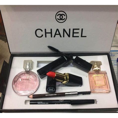 chanel lipstick set with perfume.